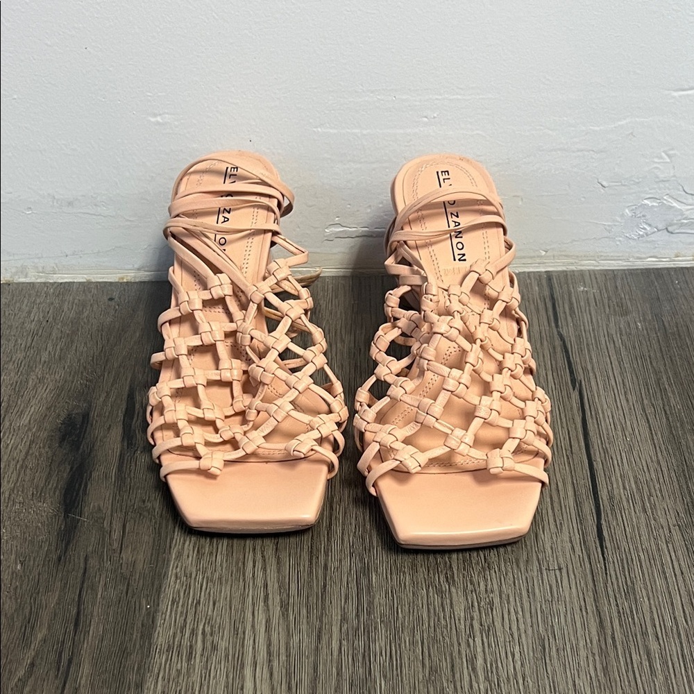 NWT Elvio Zanon Anthropologie Strappy Neutral Leather Heels Sz 6